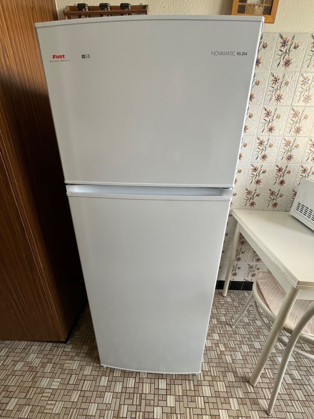 Novamatic Kühlschrank: Réfrigérateur-congélateur – Neu (gemäss Beschreibung) aus Romanel-s-Lausanne von Galveston