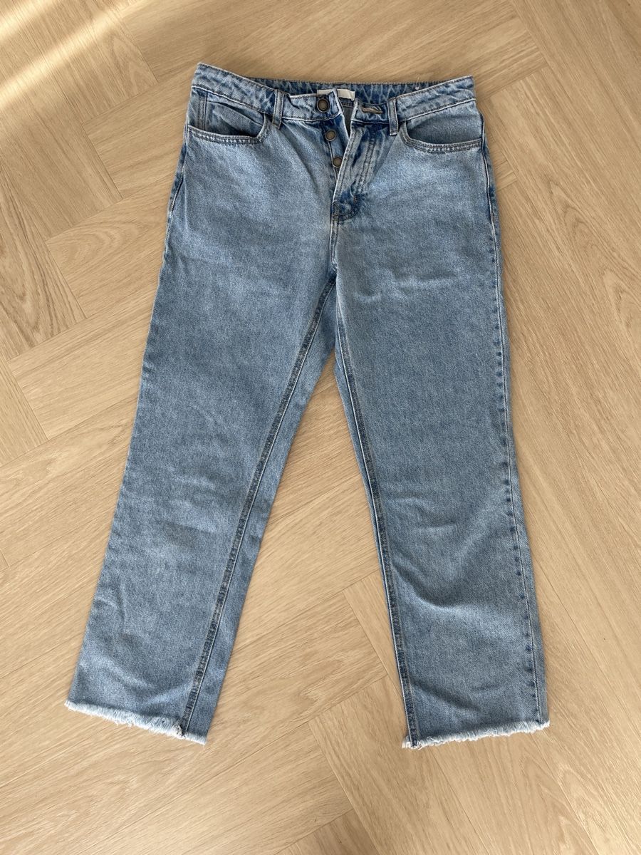 Stradivarius Jeans: Jeans Stradivarius – Usato da Grenchen venduto da Mina1811