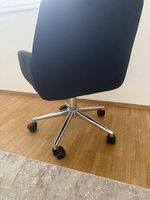 Moderner Drehstuhl / Bürostuhl (Schwarz, Samt)