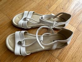 Weisse MAYORAL Ledersandalen Gr. 36