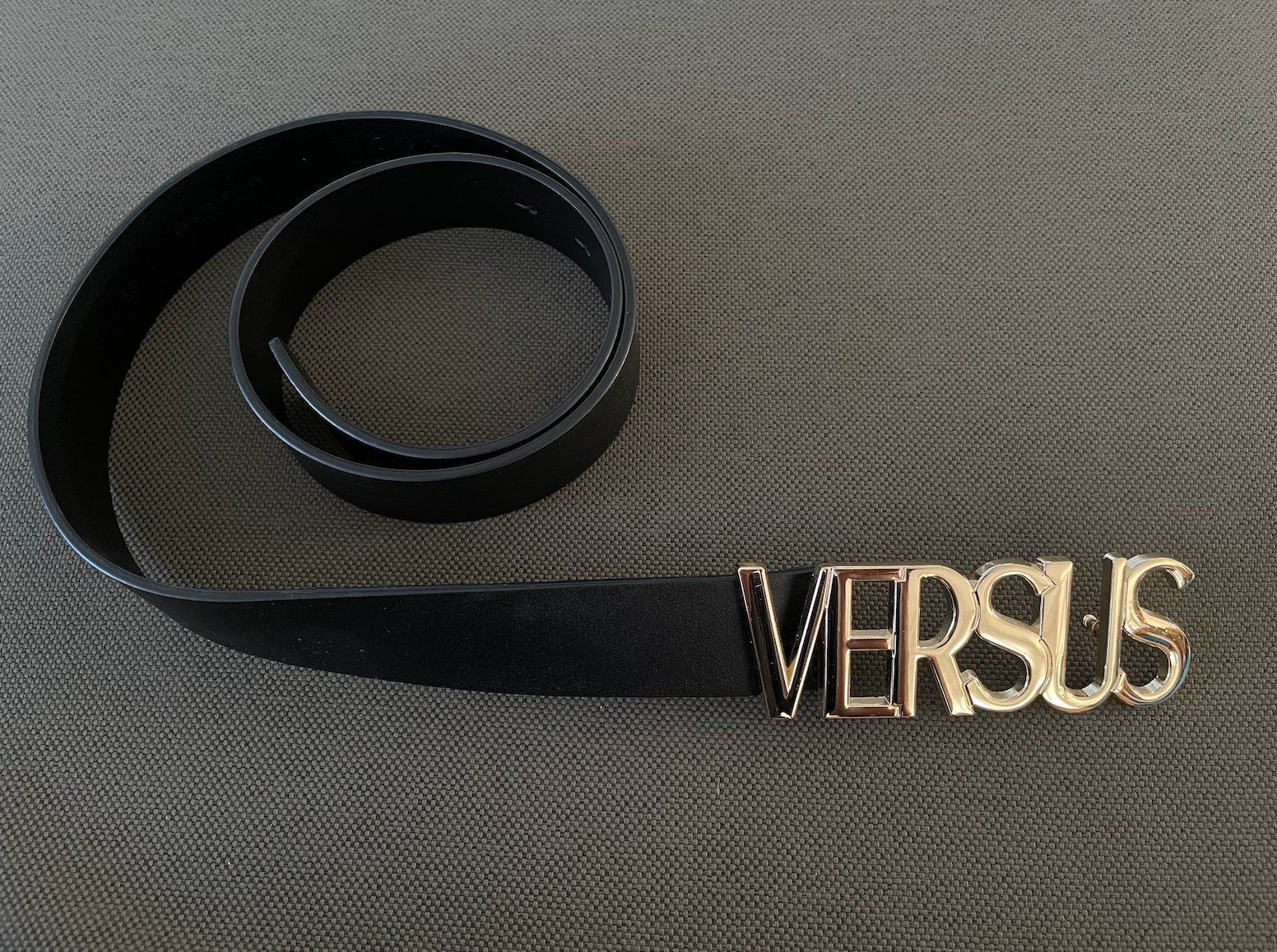 Versace Cinture: Versus Versace Gürtel Grösse 95 – Usato da Dagmersellen venduto da sheli17 1