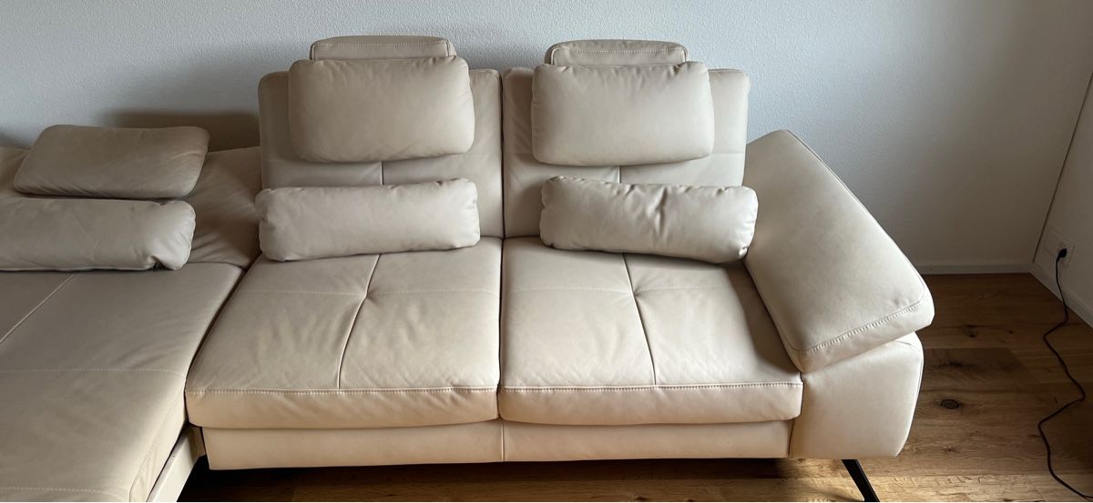 Sofas: Bequemes Ecksofa Leder in Beige – Gebraucht aus Luzern von nadja_imf 1