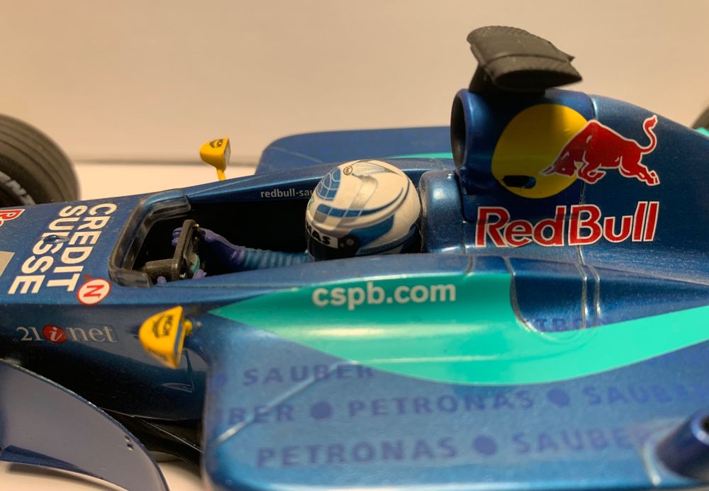 Miniature 1/18 Minichamps – Kimi Raikkonen McLaren Malaisie 2003 (neuf)