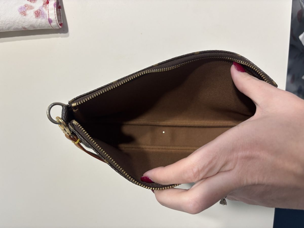 Louis Vuitton Taschen für Damen: Louis Vuitton Pochette  – Gebraucht aus Höri von Celine.11 6