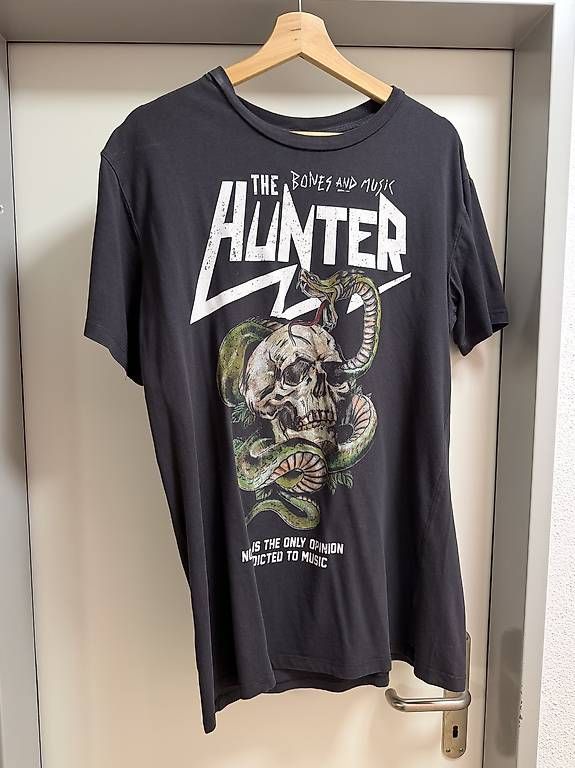 T-Shirts: T-Shirt – Gebraucht aus Flawil von dri_lh2d