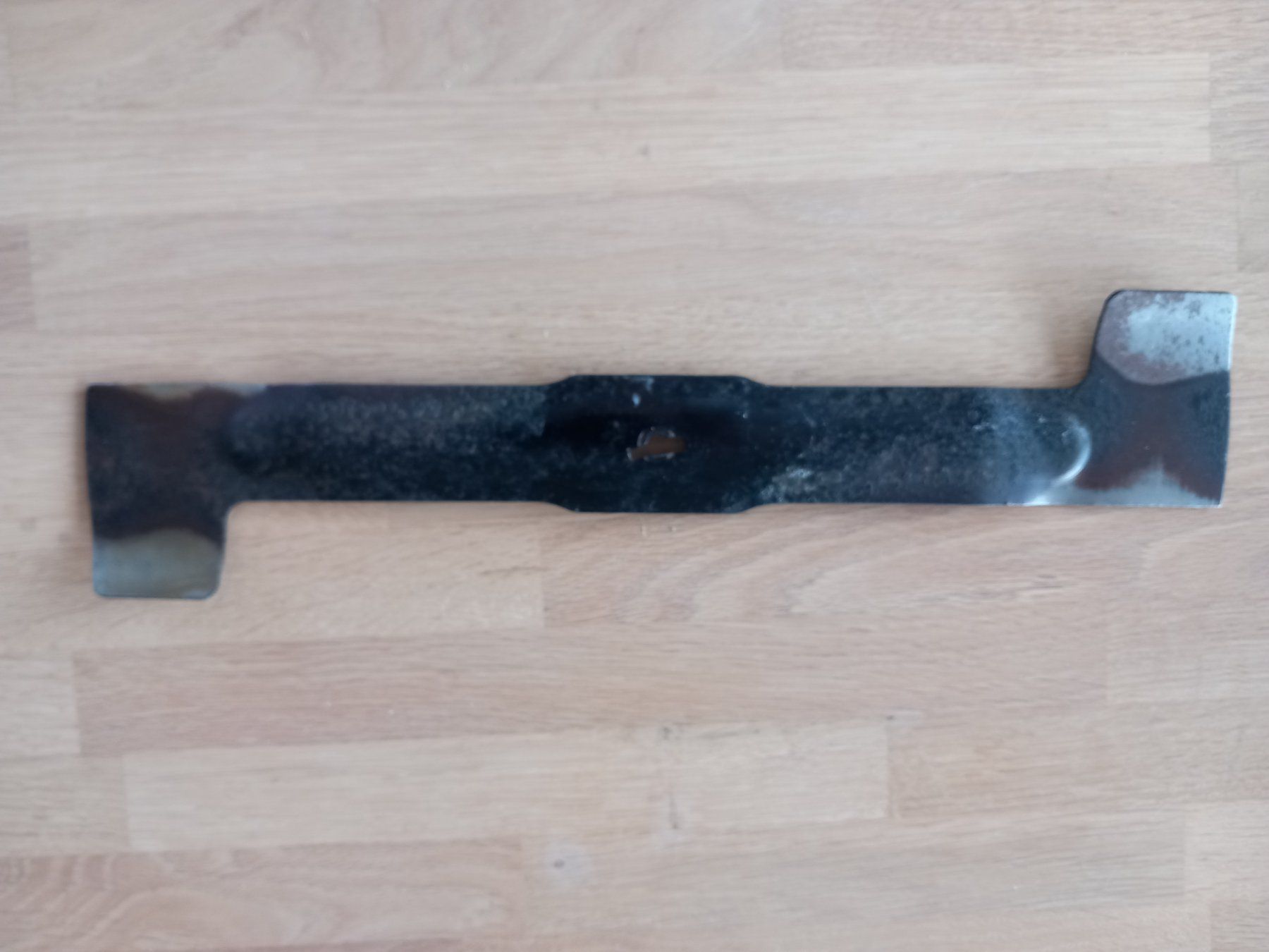Tagliaerba: Rasenmähermesser, universal 22cm Radius / 44cm Durchmesser – Usato da Oensingen venduto da SpiPhEg46