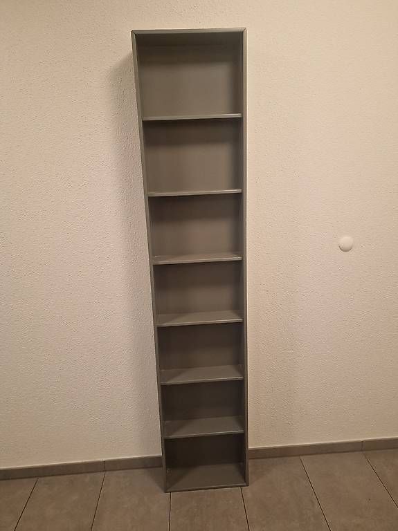 Scaffali: Modernes Regal Neu – Usato da Derendingen venduto da Vanja89 4