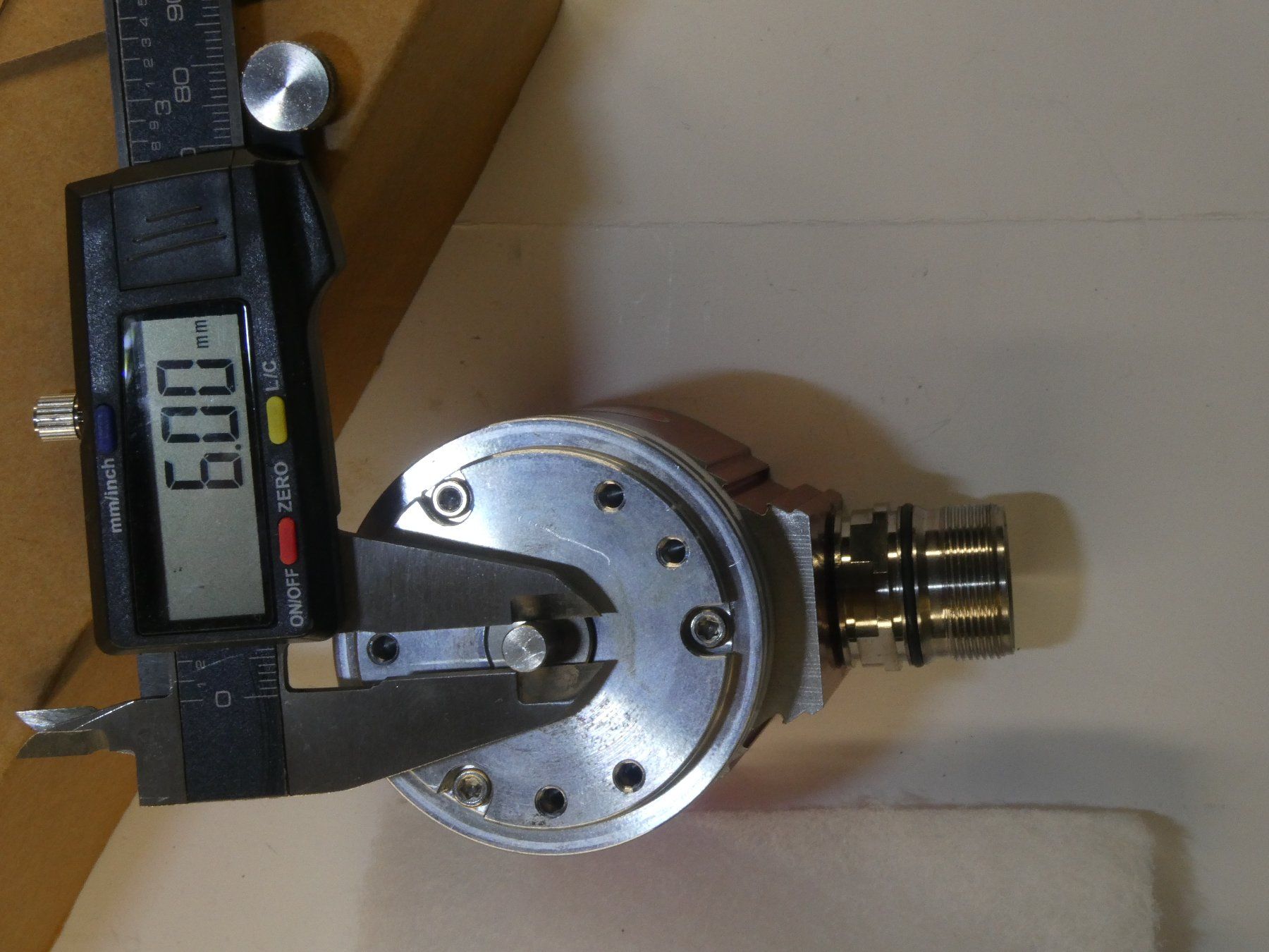 Componenti elettronici: Absolut Drehgeber von TR Electronic – Usato da Fulenbach venduto da Hach0 3