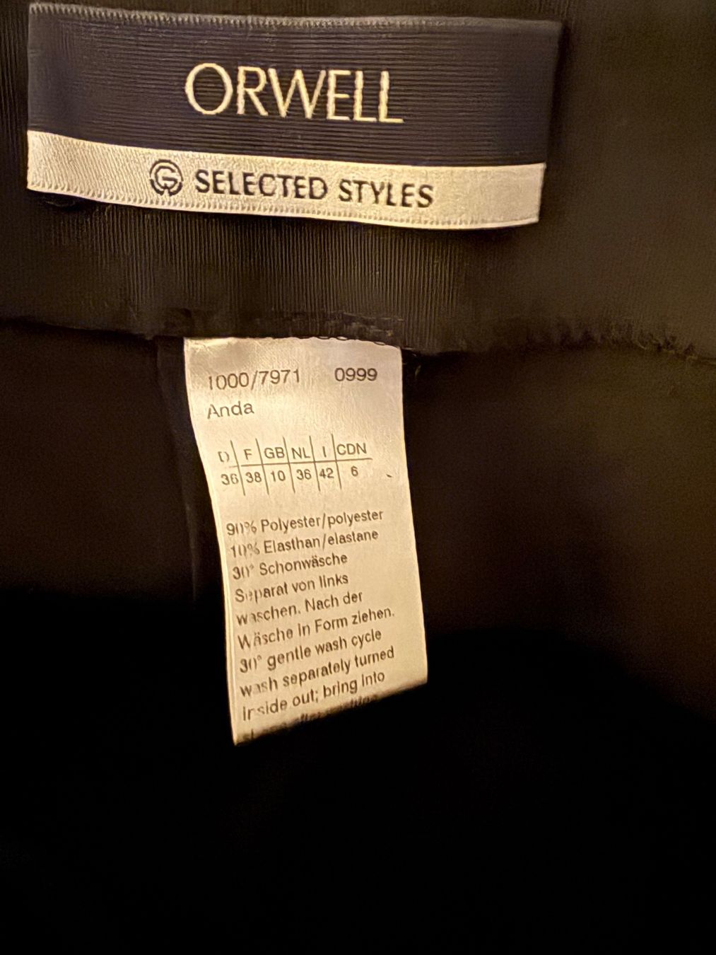 Pantaloni: ORWELL DAMENHOSE – Usato da Zürich venduto da flo_7cvq 1