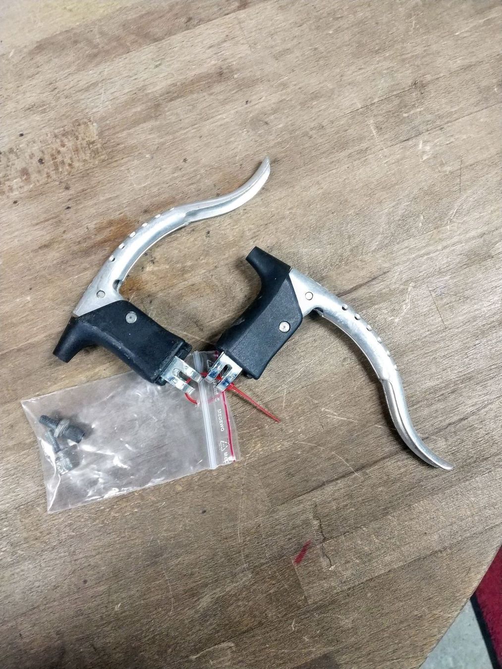 Pezzi di ricambio: Bremshebel SULKY antik – Usato da Basel venduto da BICICLETTISTA