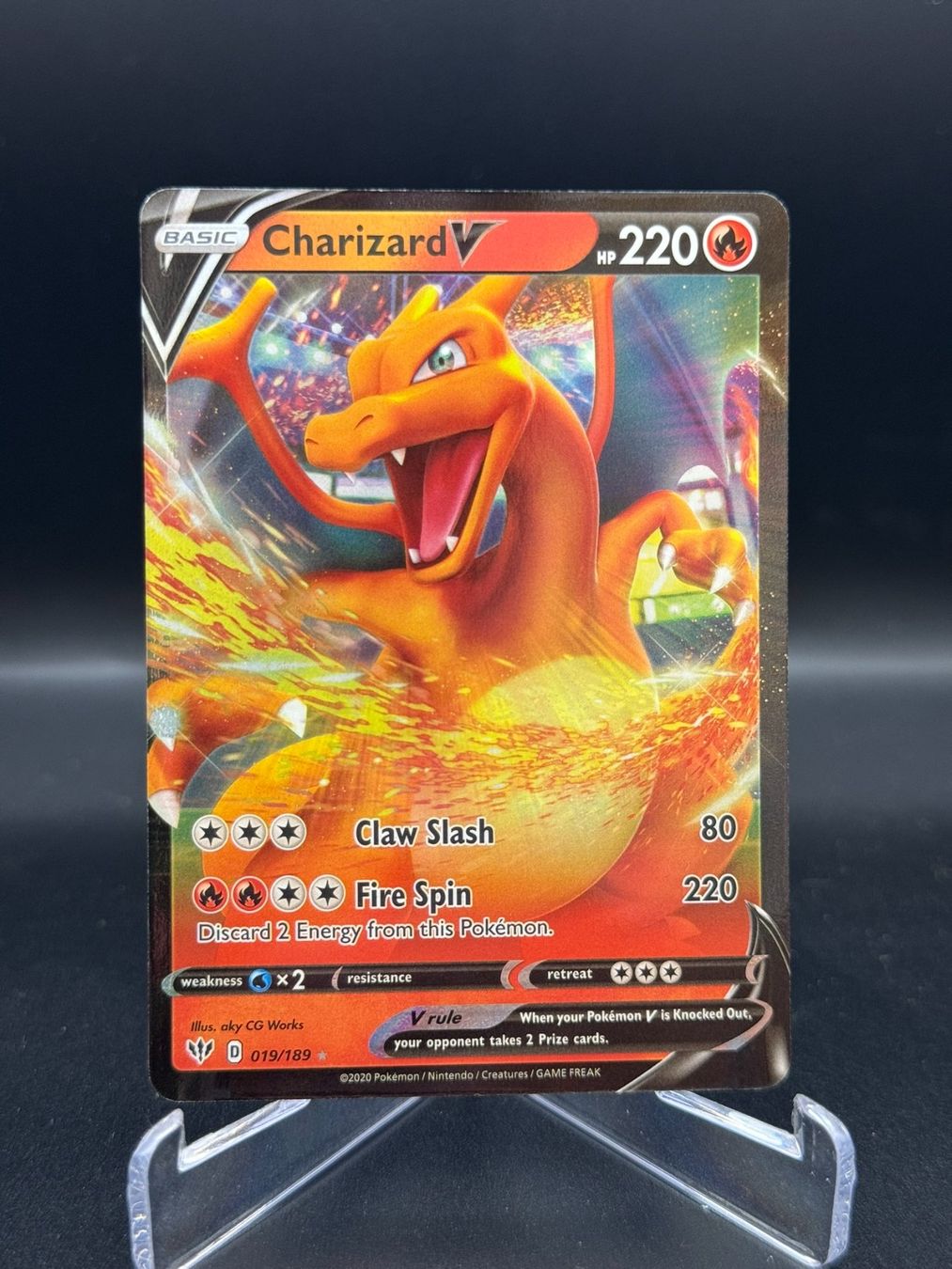 Pokémon Carte collezionabili: Charizard V (DAA 19) – Usato da Birmensdorf ZH venduto da SnorlaxMail