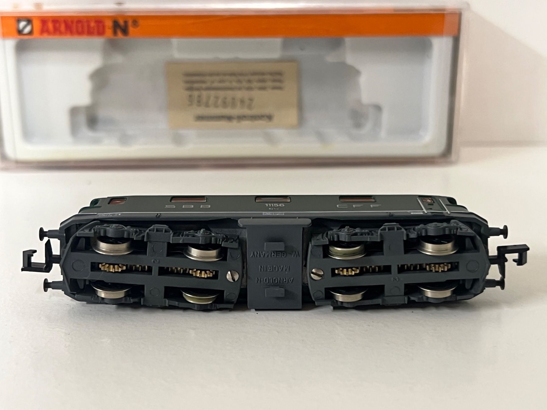 Arnold Modelleisenbahnen: Arnold 2409 Spur N SBB Re4/4 11156 – Gebraucht aus Neuenhof von ludovicco 5