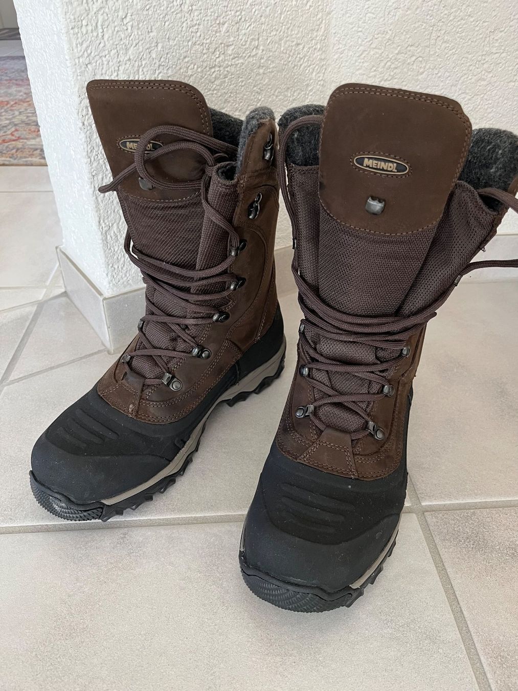 Meindl Scarpe da uomo: Winterschuh/Stiefel Meindl – Nuovo (secondo la descrizione) da Dulliken venduto da Lemon09