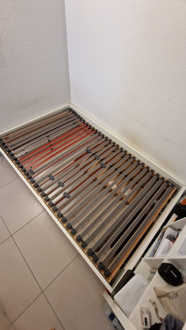 Betten: Gebrauchtes Bett mit Lattenrost – Gebraucht aus Niederbipp von thoatran 2