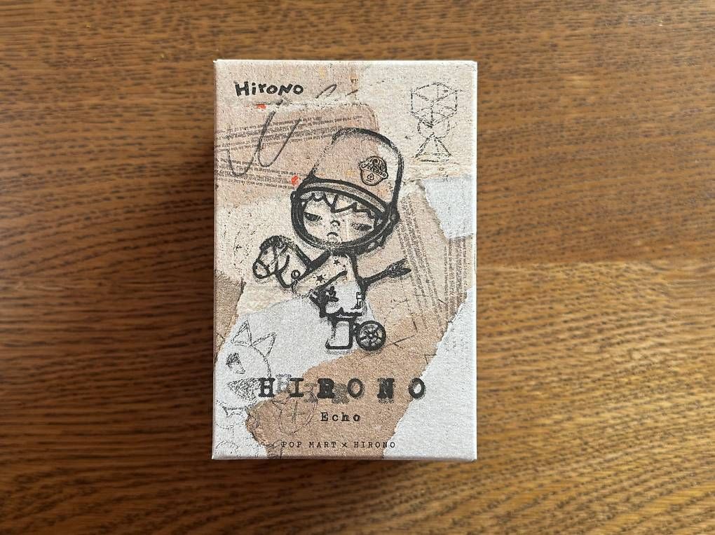 Pop Mart Statuette: Hirono Echo SECRET Never Growing Up 1/144 – Nuovo e nell'imballaggio originale da Airolo venduto da MomTheBraggerStudio 5