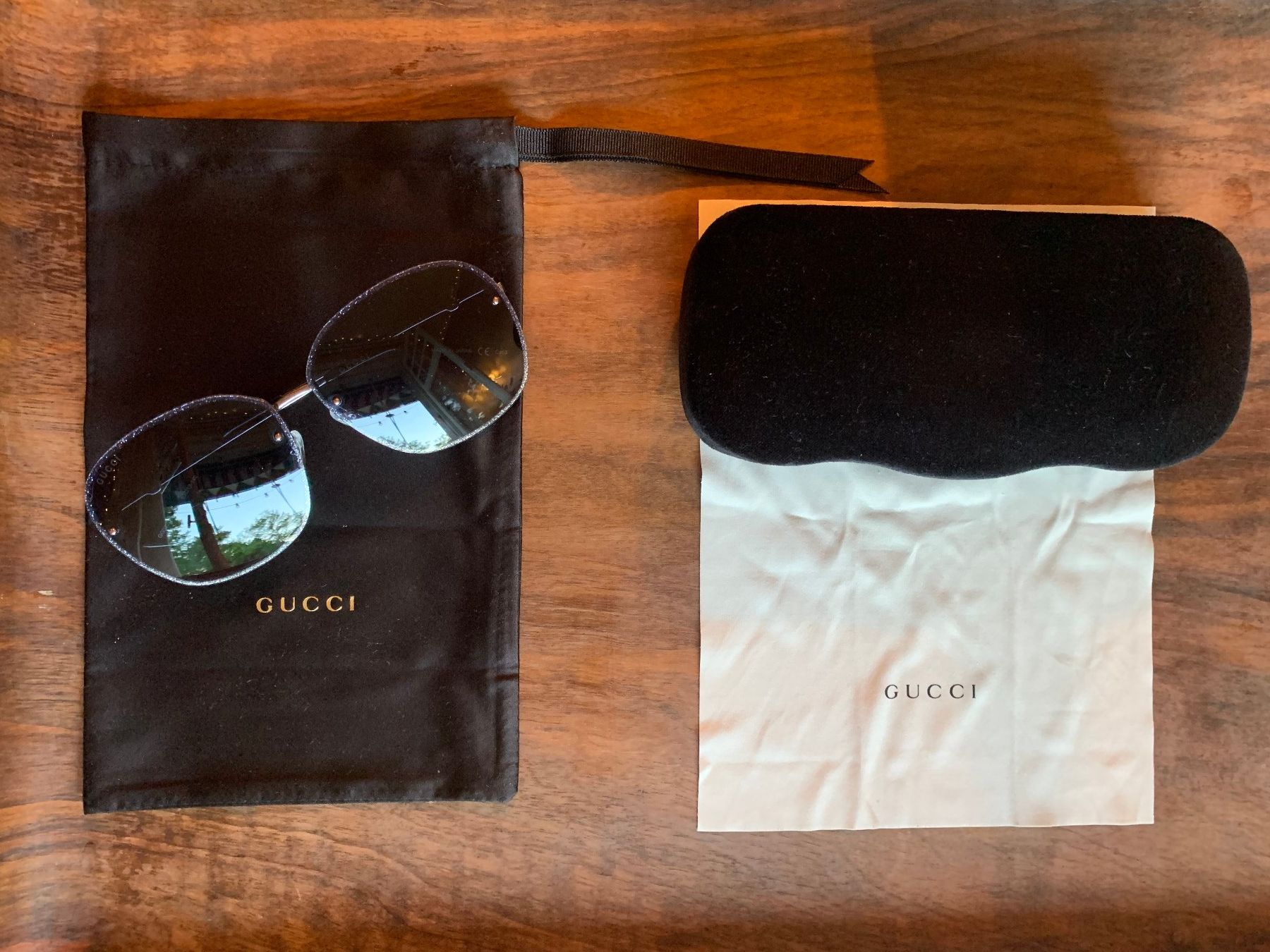 Gucci Occhiali & Lenti: Gucci Sonnenbrille mit Originalzubehör – Nuovo (secondo la descrizione) da Thun venduto da Crown7 6