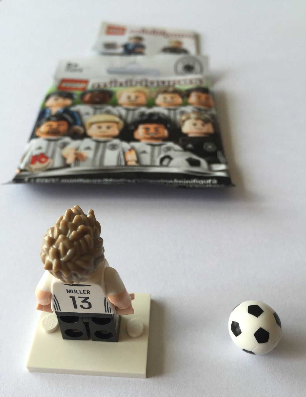 Lego Kit di costruzioni: Lego DFB 71014 - Thomas Müller (No.13) – Nuovo (secondo la descrizione) da Basel venduto da zekzek 1