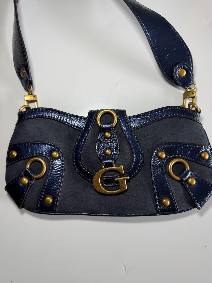 Guess Borse da donna: Guess Baguette Handtasche  – Nuovo (secondo la descrizione) da Vionnaz venduto da b_f_d_r_g 1