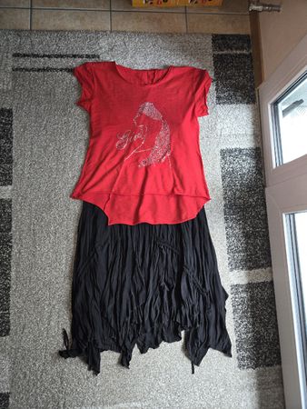 Ensemble jupe et t-shirt taille nº6