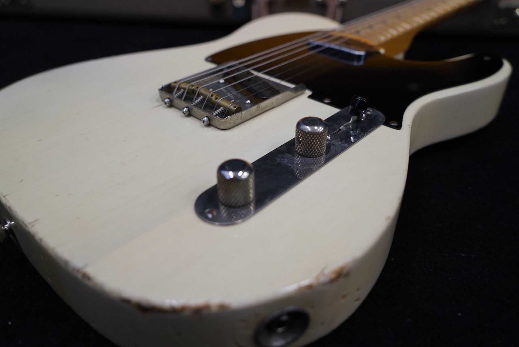 Strumenti musicali: LsL Instruments T Bone SP VC Dee Dee Vintage White Jg.2009 – Usato da Ortschwaben venduto da Musictrade 4