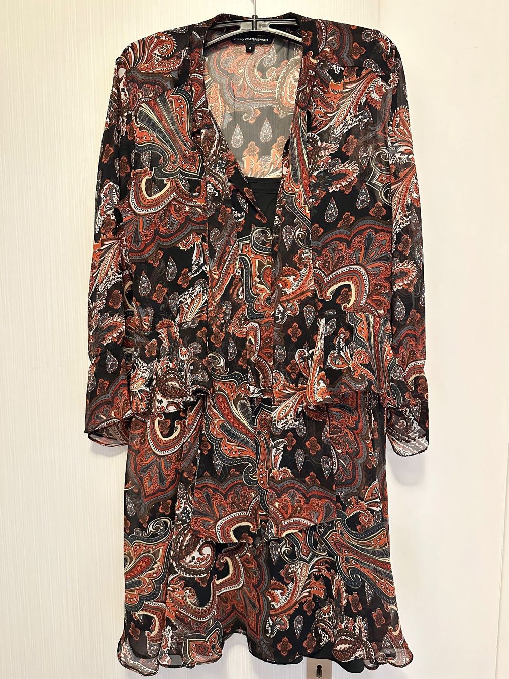 Kleider: Walter Baker Kleid Grösse 34 – Gebraucht aus Bülach von Jubet