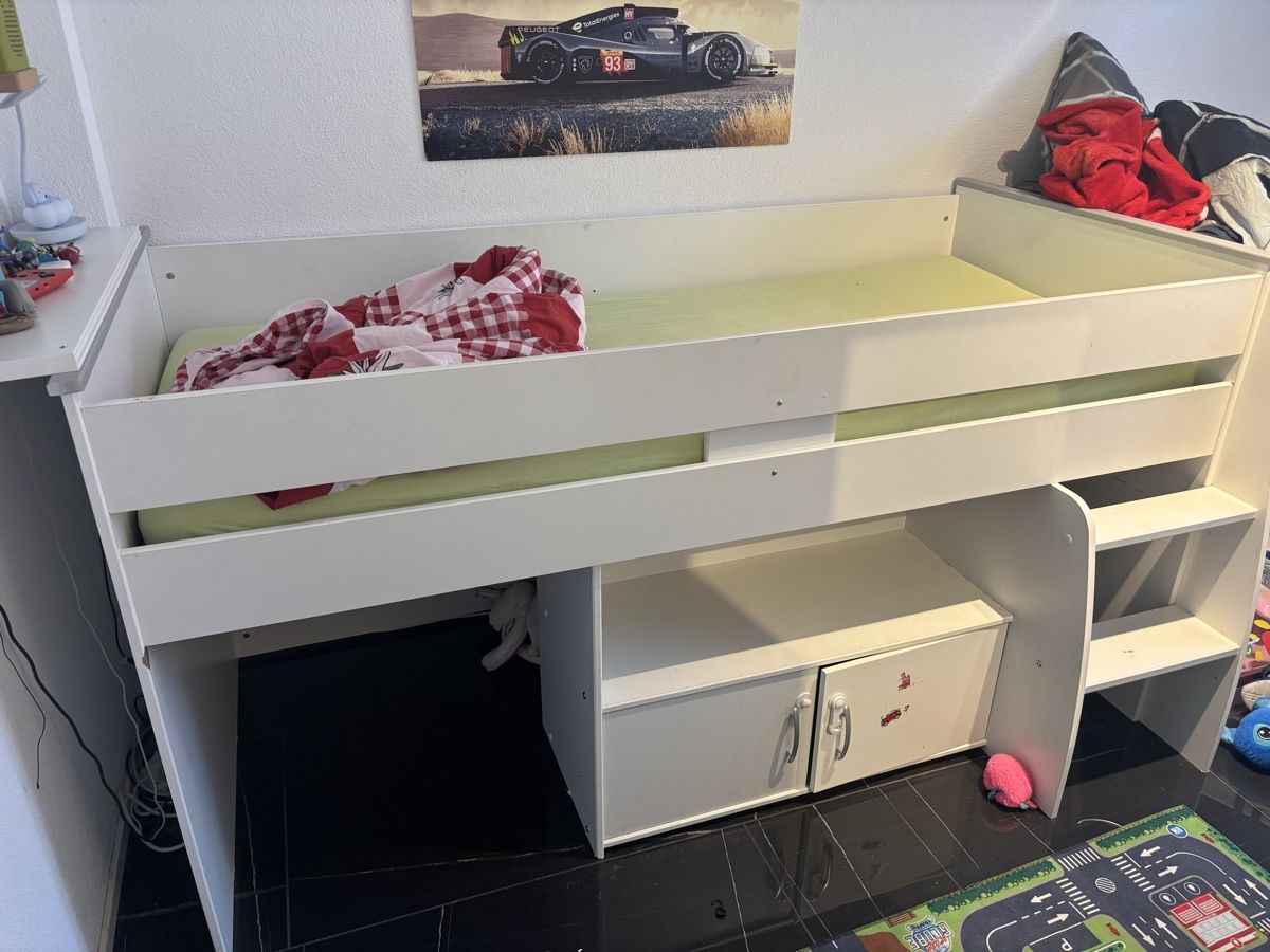 Betten: Hochbett 200 x 90 cm – Gebraucht aus Gontenschwil von andih1983