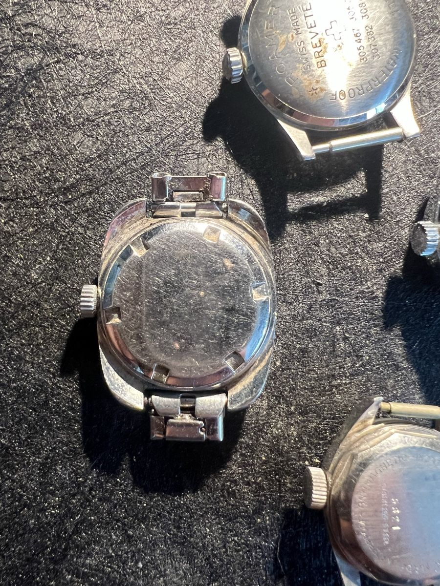 Orologi: Automatik Uhren – Usato da Laufen venduto da groove60 6