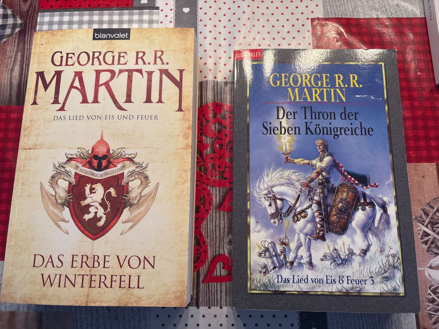 Libri: Das Lied von Eis und Feuer das Erbe von Winterfell der Thron – Usato da Glis venduto da mic_2ht8