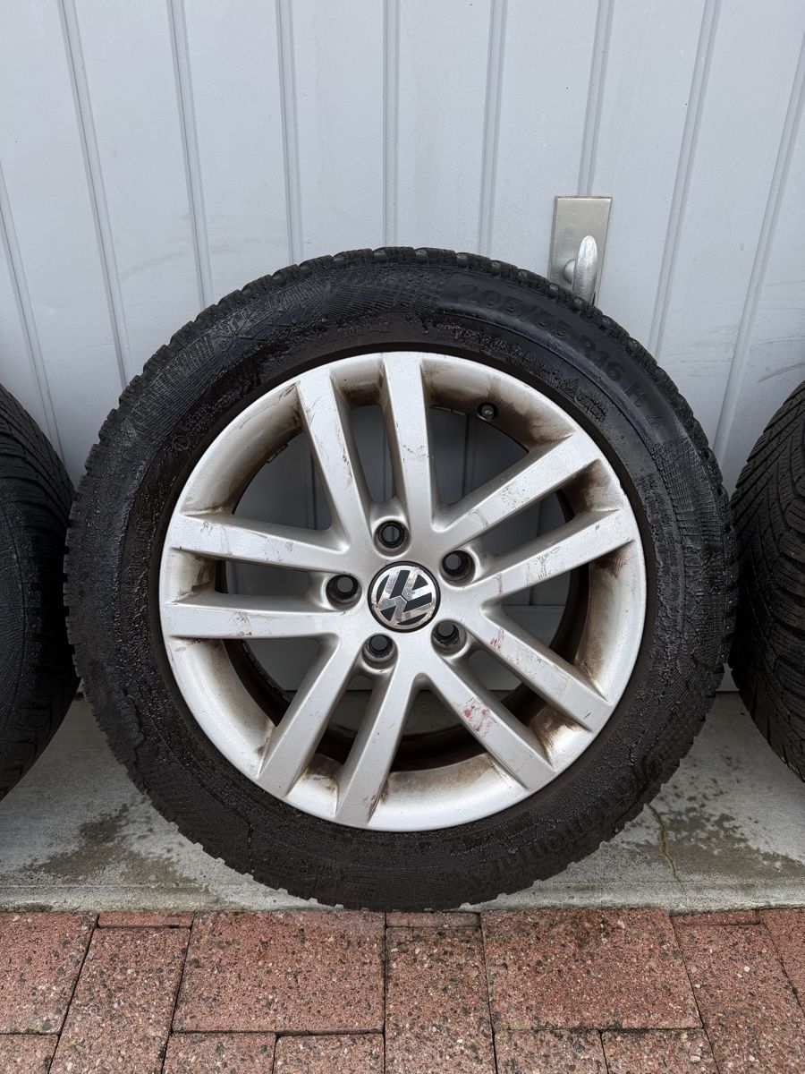 Pneumatici & Ruote complete: Roues complète hiver VW Golf 5x112  – Usato da Biel/Bienne venduto da Gualtieri_10 2
