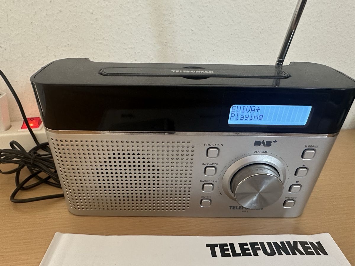 Radio: DAB Radio  – Usato da Oberengstringen venduto da Affeier0 1