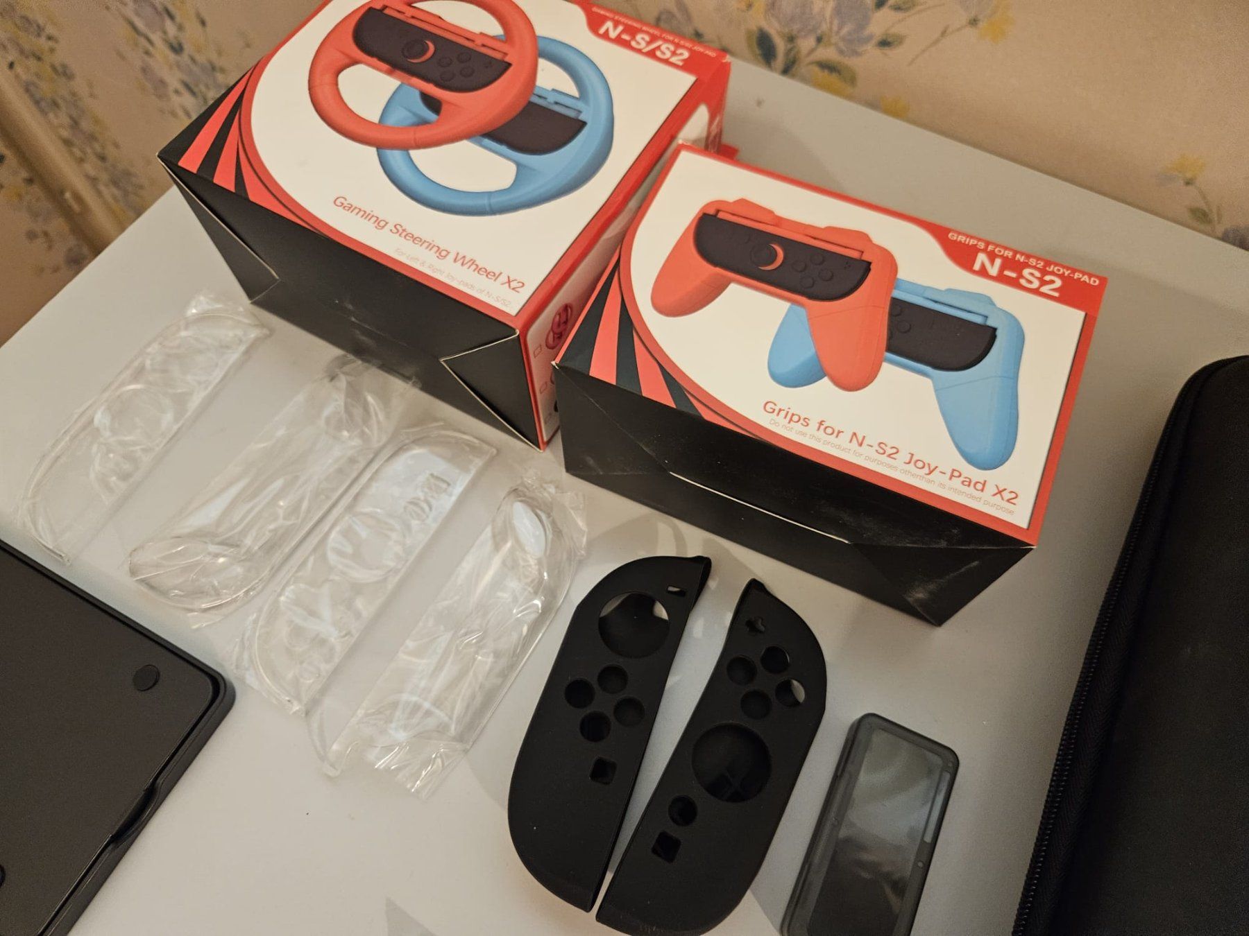 Nintendo Consoles: Accessori per Nintendo Switch – Neuf avec emballage d'origine à Viganello par Alpha1997 1