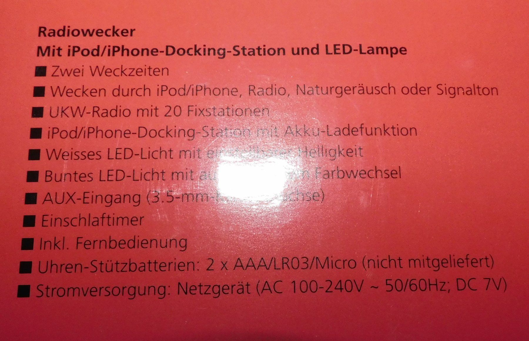 Wecker: Radiowecker mit iPod/iPhone - Docking Station u Led Lampe – Gebraucht aus Sursee von 76 3