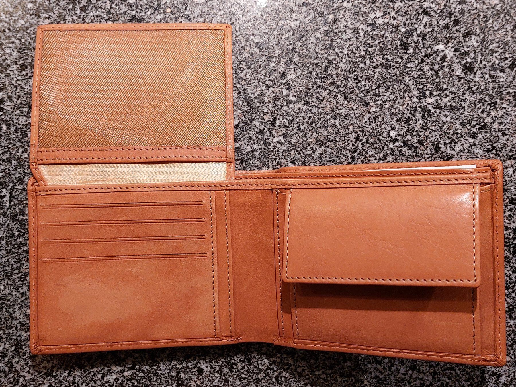 Brieftaschen: CENTRAL SQUARE - Herren Brieftasche - Leder/RFID! – Neu und originalverpackt aus Rotkreuz von JustForSale 1