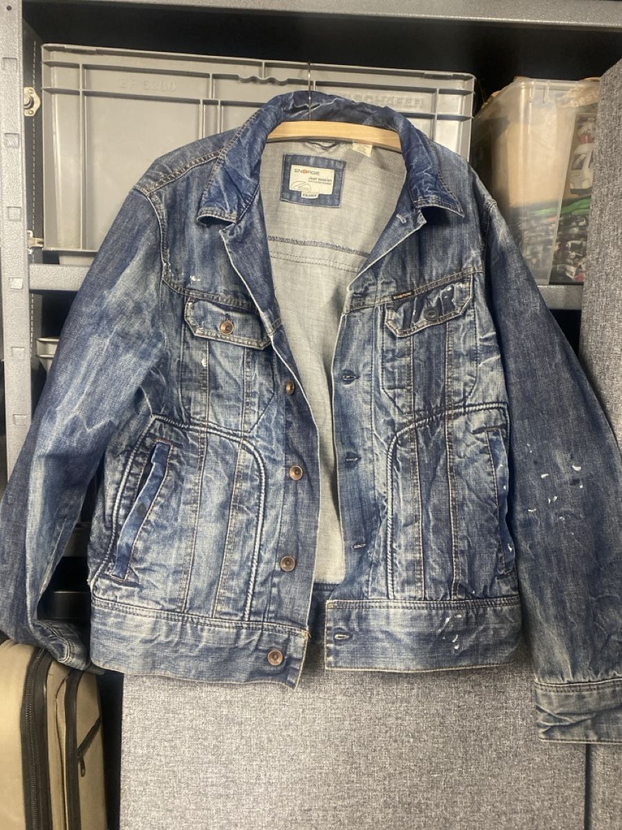 Giacche: Jeansjacke XXL – Usato da Zuerich venduto da Chnopf5