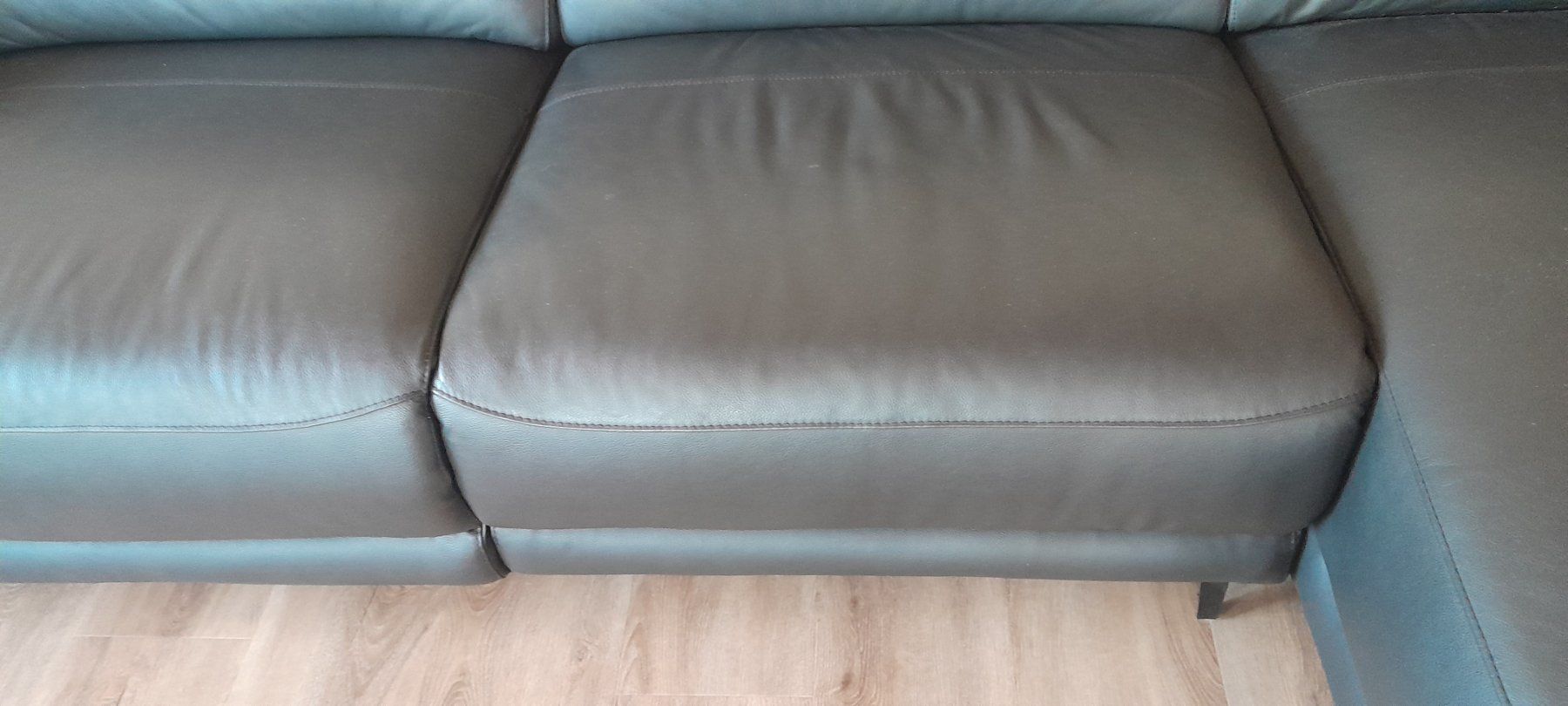 Sofas: Ecksofa Leder mit elektrischer Relaxfunktion schwarz – Neuf (Voir description) à Effingen par stolzfamily 3