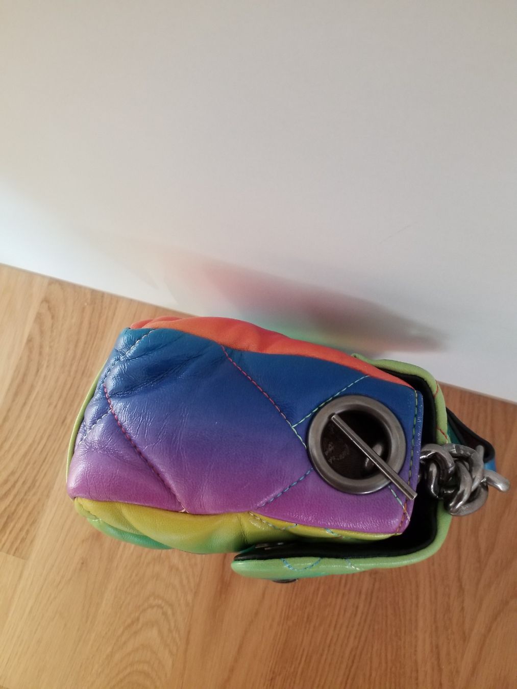 Kurt Geiger Borse da donna: Kurt Geiger rainbow Bag – Usato da Luzern venduto da _Lobster_ 4