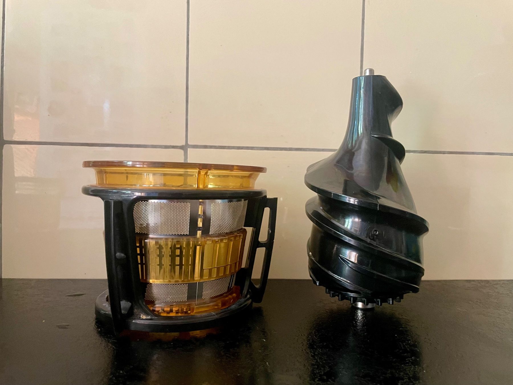 Tutte le macchine: Extracteur de jus Kuvings – Usato da Genève venduto da A-JB 1