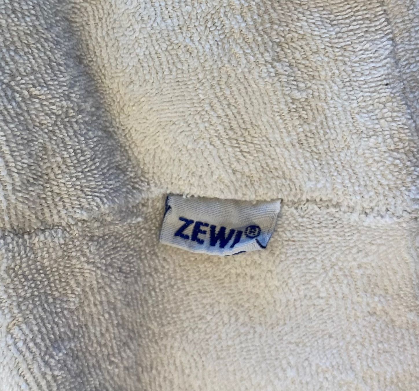 Zewi Coperte: ZEWIDECKE GROSS WEISS DEFEKT – Difettoso da Sarmenstorf venduto da Froeschli81 1