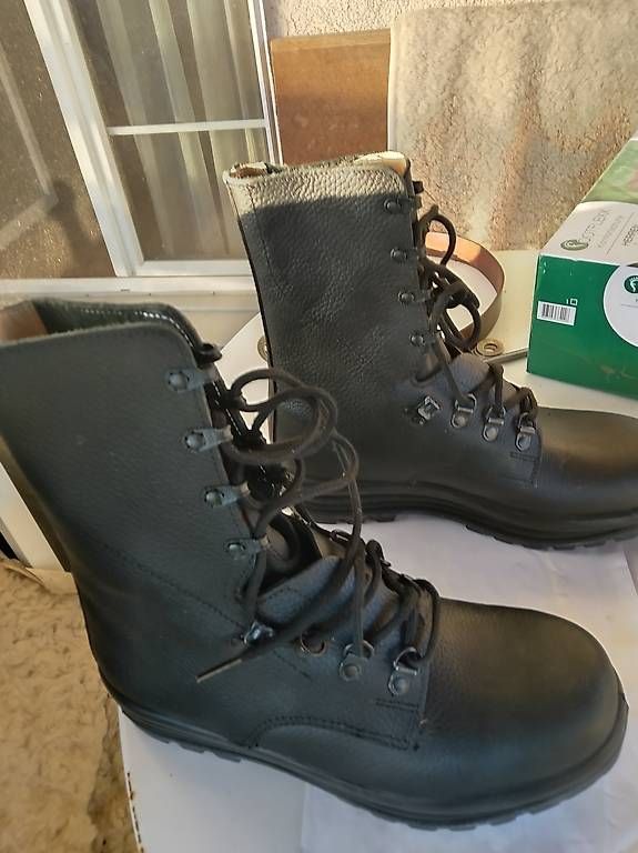 Scarpe da uomo: Kampfstiefel Minerva – Usato da Matzingen venduto da Finers