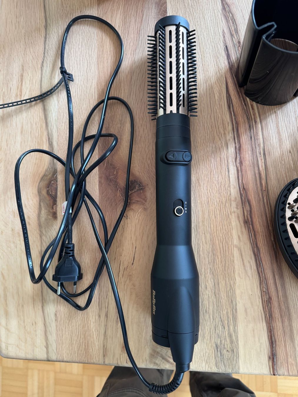 Altro per la cura dei capelli: BaByliss Rotationsbürste Heissluftbürste neu – Usato da Gais venduto da mmu_bl6k