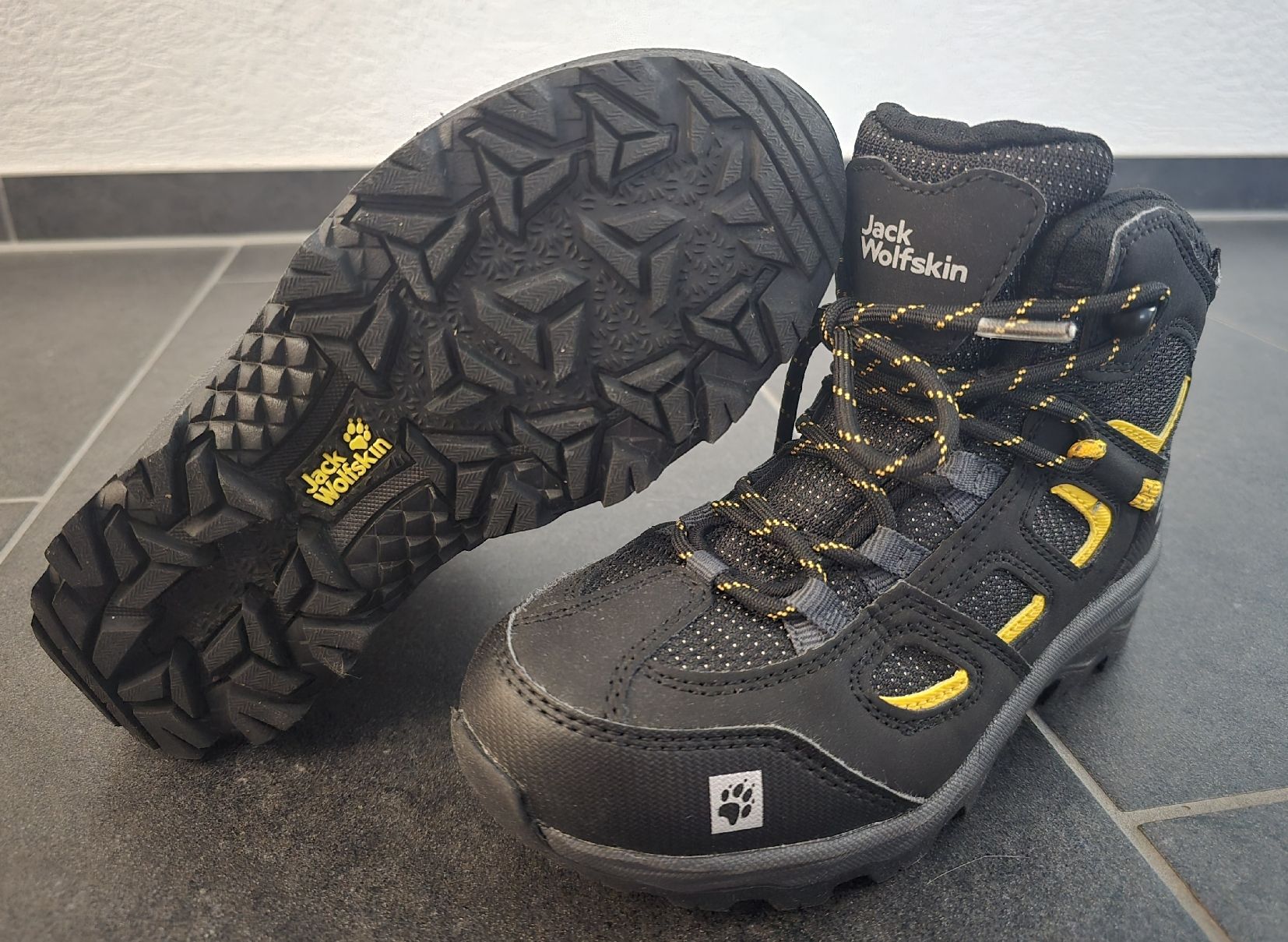 Jack Wolfskin Scarpe per ragazzi: Jack Wolfskin Wanderschuhe Grösse 31 NEUWERTIG – Nuovo (secondo la descrizione) da Birmensdorf ZH venduto da nad_5hfd 1