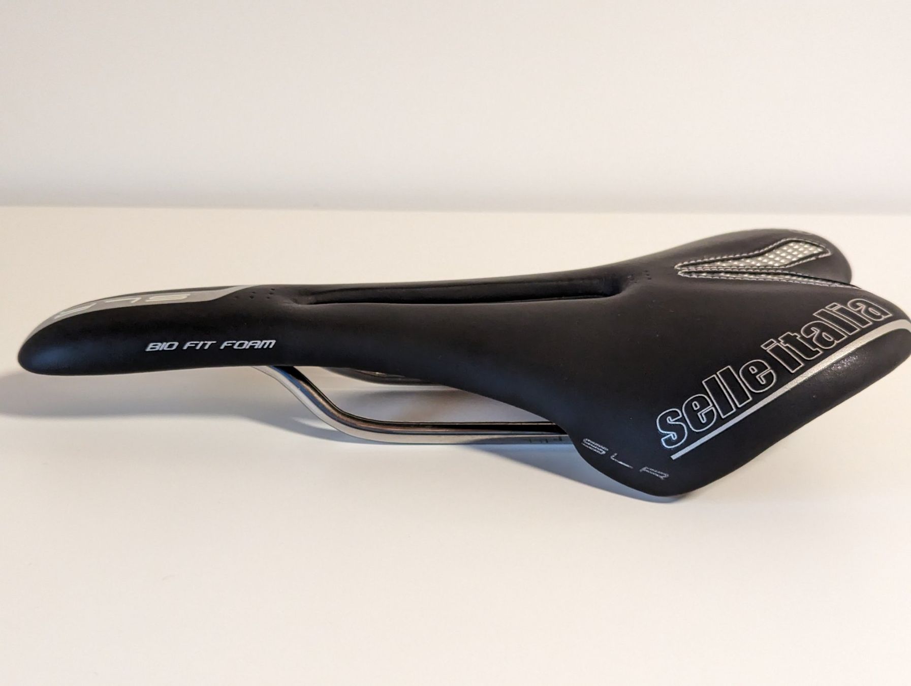 Selle Italia Ersatzteile: Selle Italia SLR Flow Sattel – Gebraucht aus Riggisberg von  3