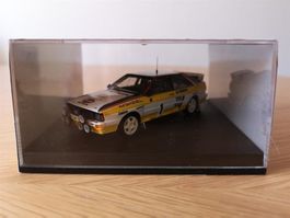 Troféu 1:43 Audi Quattro 1984 Röhrl