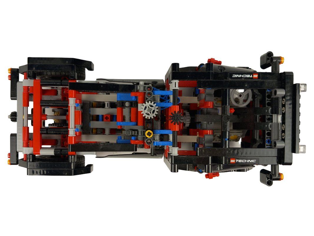 Lego Giocattoli: LEGO TECHNIC Abschleppwagen 9395 – Usato da Hünenberg venduto da Restwert_Zug 4