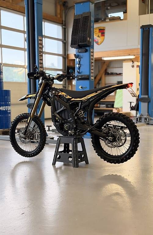 Sur-Ron Enduro: Surron Ultra Bee HP 2025 mit 29 PS ab 16 Jahren – Gebraucht aus Rohrbachgraben von erik_94 1