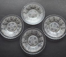 4 uralte Teller aus Glas, von 1890, "Epheu"  Fa. RADEBERG