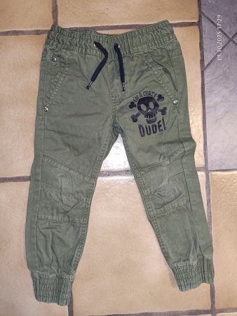 Coole Kinder Hose, Khaki, Gr. 98