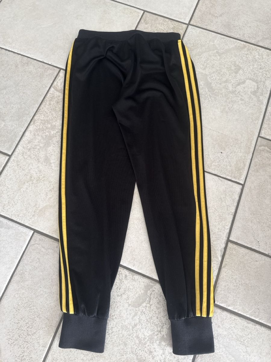 Pantaloni: Sporthose (Schwarz) Gr.152 – Usato da Waltenschwil venduto da lina-04 2