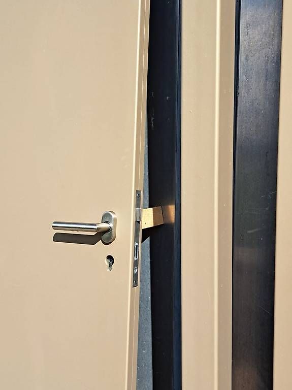 Porte: Gartentor mit Pfosten NEUWERTIG, + Festteil über Eck – Usato da Samstagern venduto da Cobra-2030 3