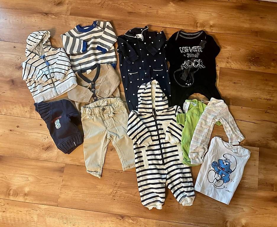 Lotti & Set di vestiti: Paket Gr 62 – Usato da Rossrüti venduto da StellaPO
